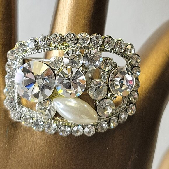Pearl and Crystal Adjustable Ring, Rectangular Crystal Pearl Ring - Picture 1 of 10